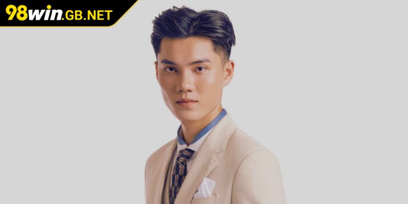 CEO Xiêm Phong tạo dựng nền tảng tri thức